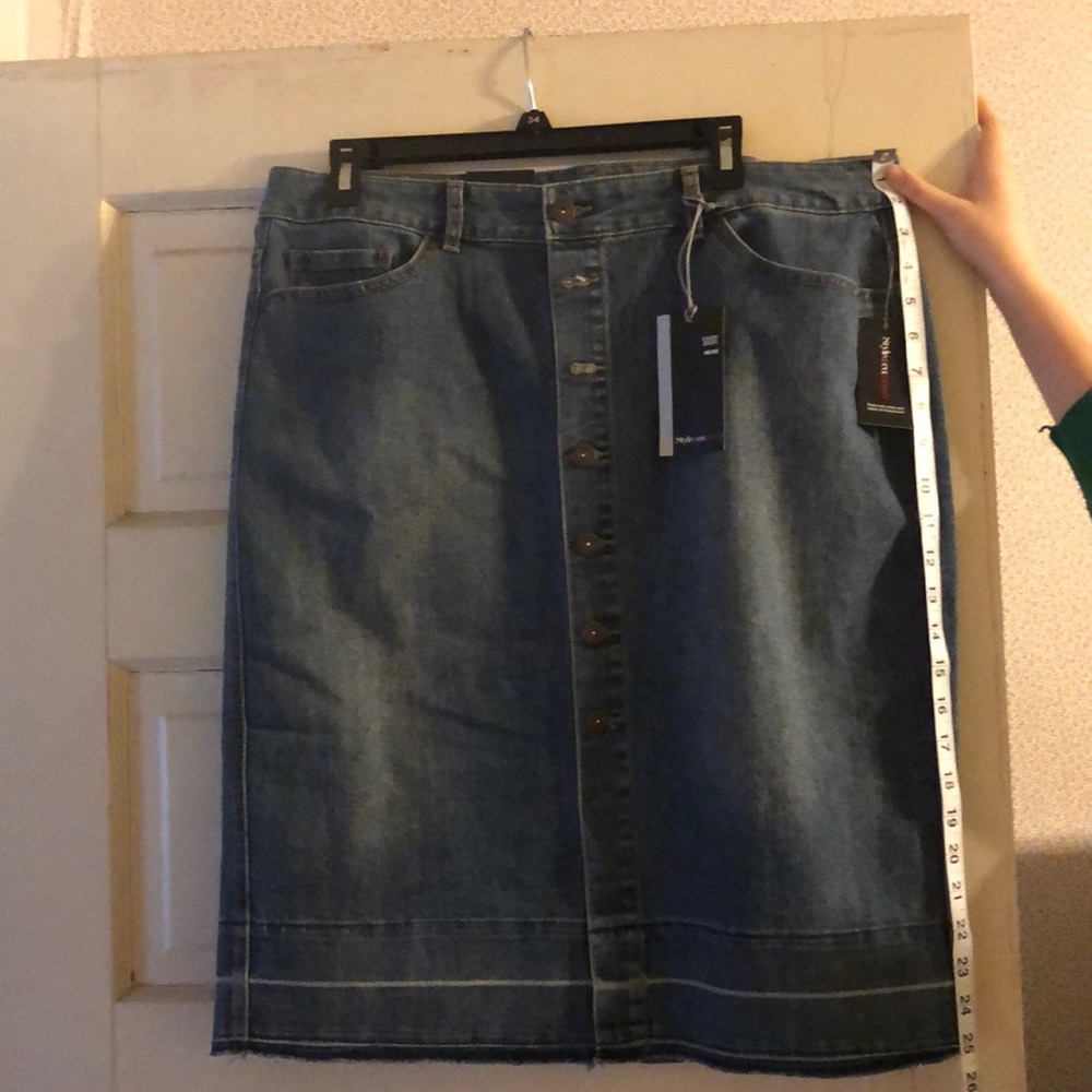 Style & Co size 12 denim skirt